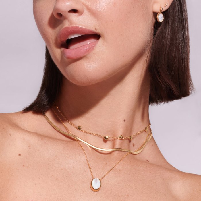 Strieborný prívesok Hot Diamonds X Gemstones Oval DN189