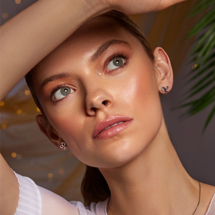 Strieborné náušnice Hot Diamonds Much Loved DE730